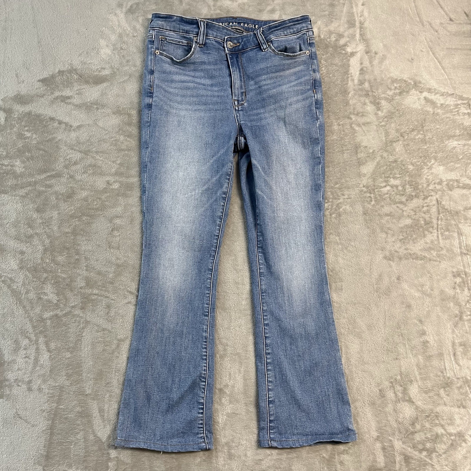 American Eagle High Rise Skinny Kick Jeans Womens 6 Short Light Wash Flare Boho